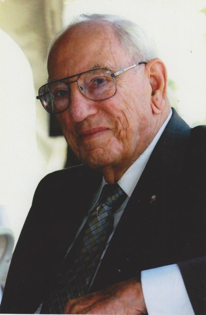 Obituario de Robert E. Heinritz