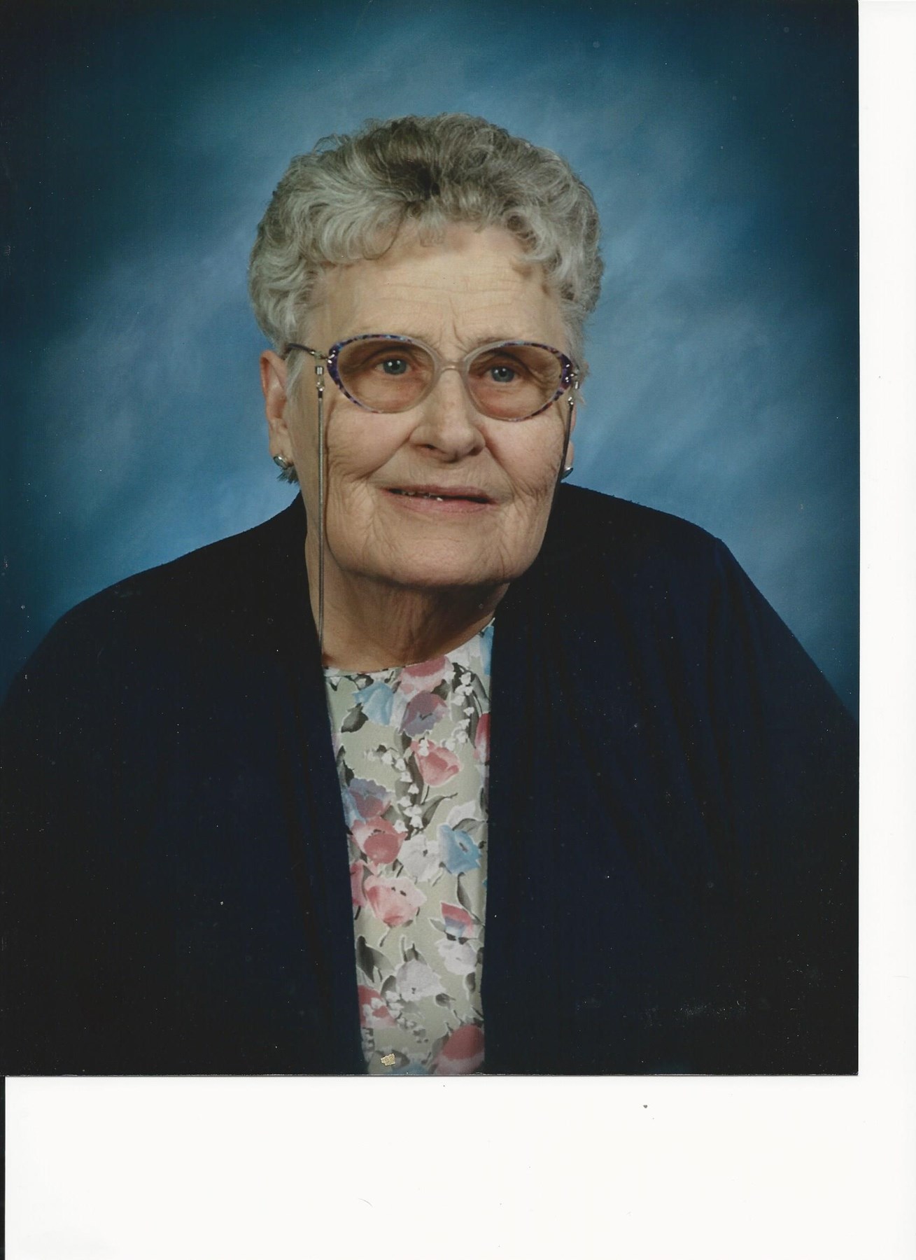 Obituary of Alys Mae Berlin