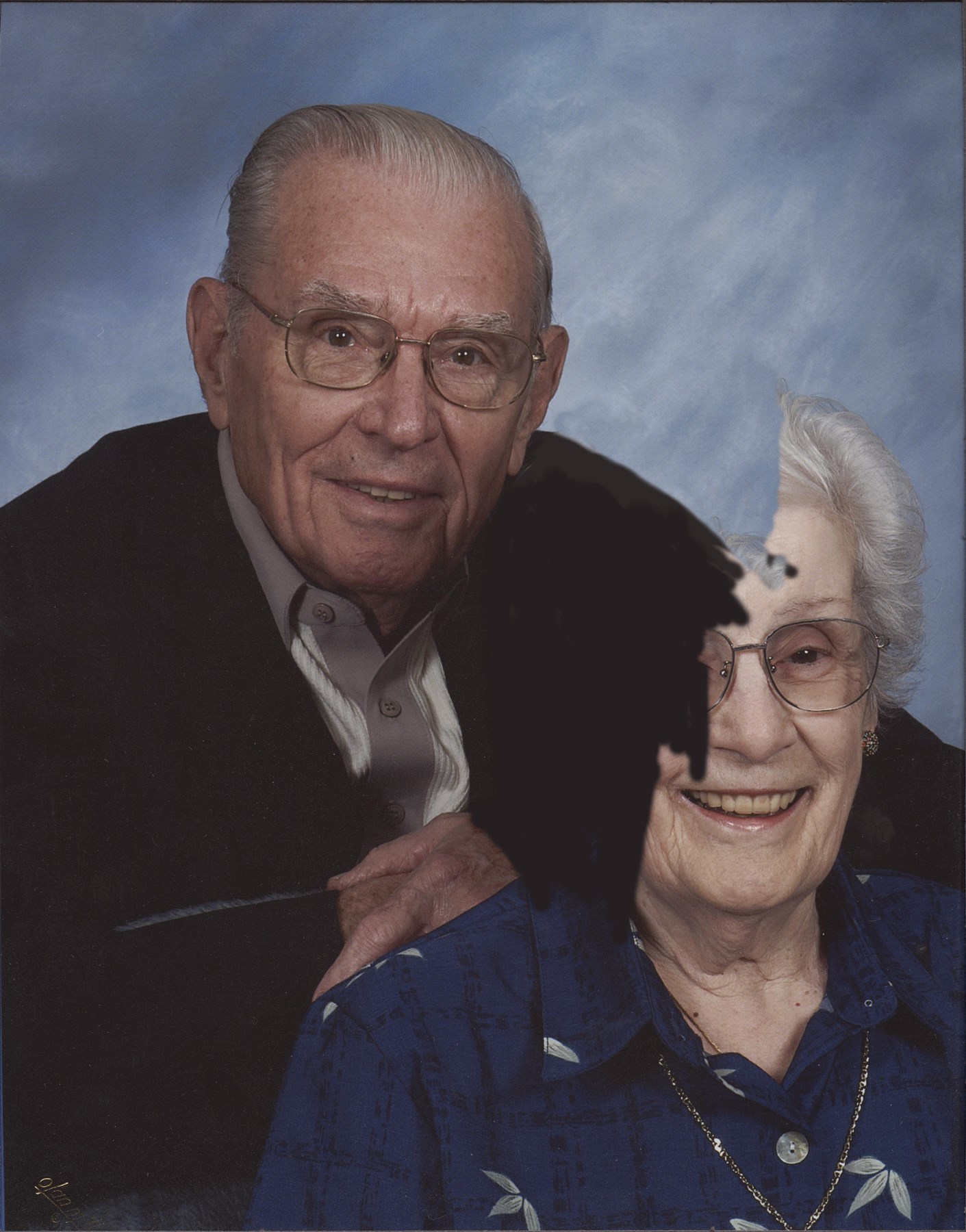 Obituario de George E. Downs