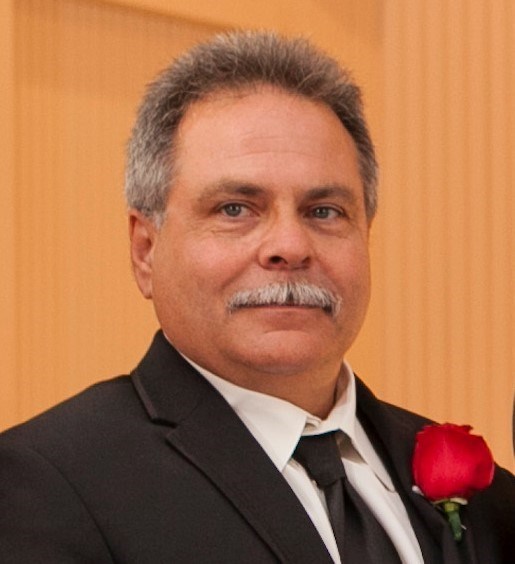 Obituary of Lee "Mike" Michael Meservey