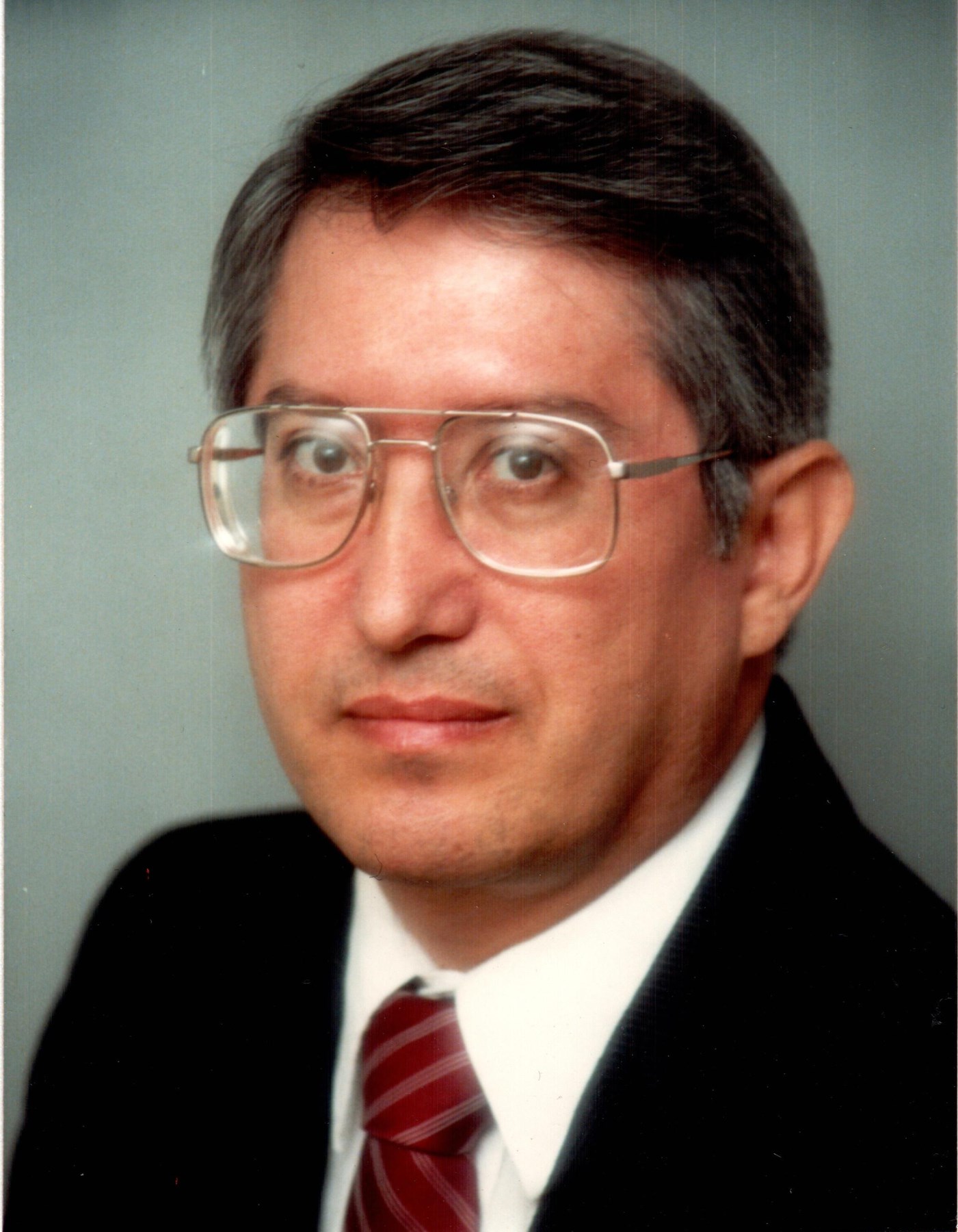 Obituary of Dr. Richard B Gomez