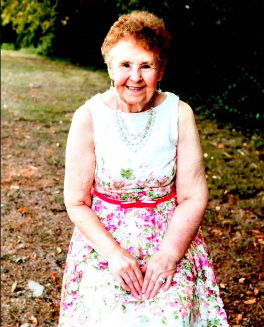 Obituary of Mary Evelyn Atchley