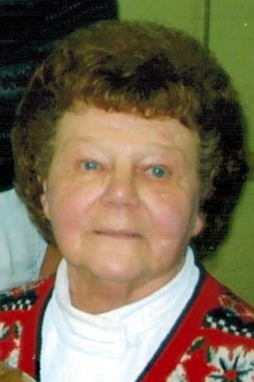 Obituario de Marie Wisniewski Hall