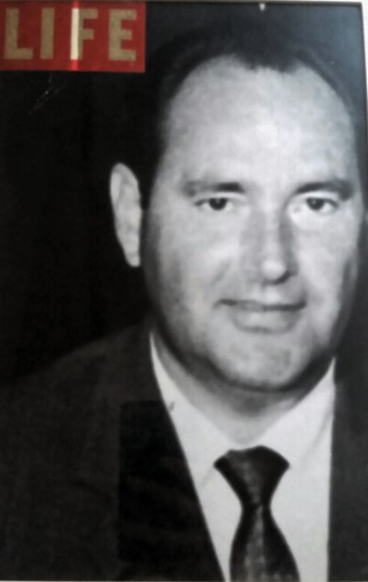 Obituary of Warren B Roberts