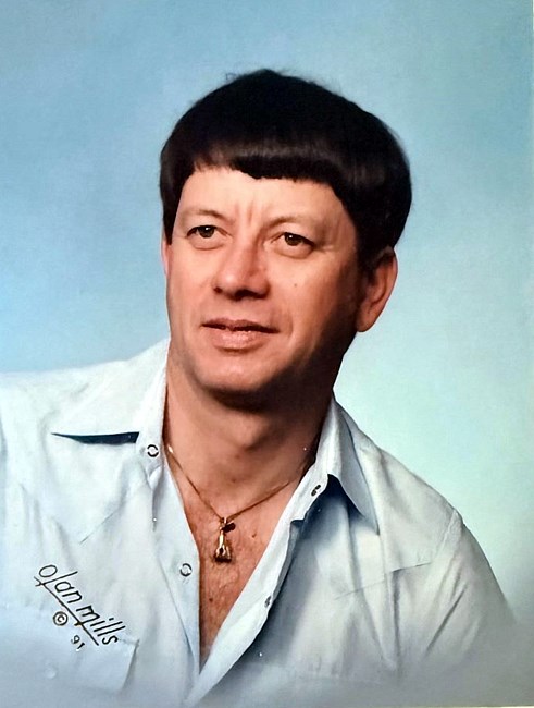 Obituary of Lindsay Evan Clark