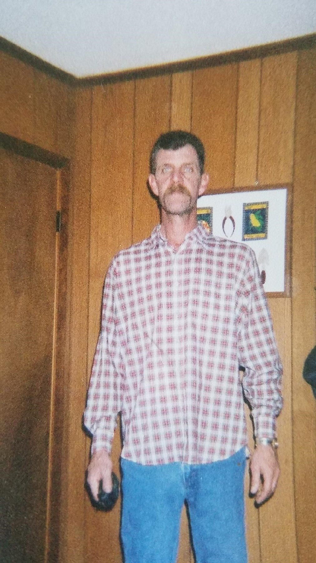 Obituario de James Robert Baygents