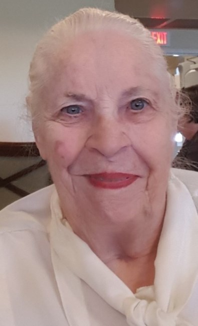 Obituary of Betty Luehrman