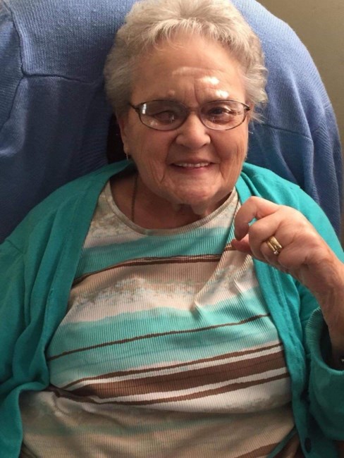 Obituary of Helen Joan (MacDonald) James