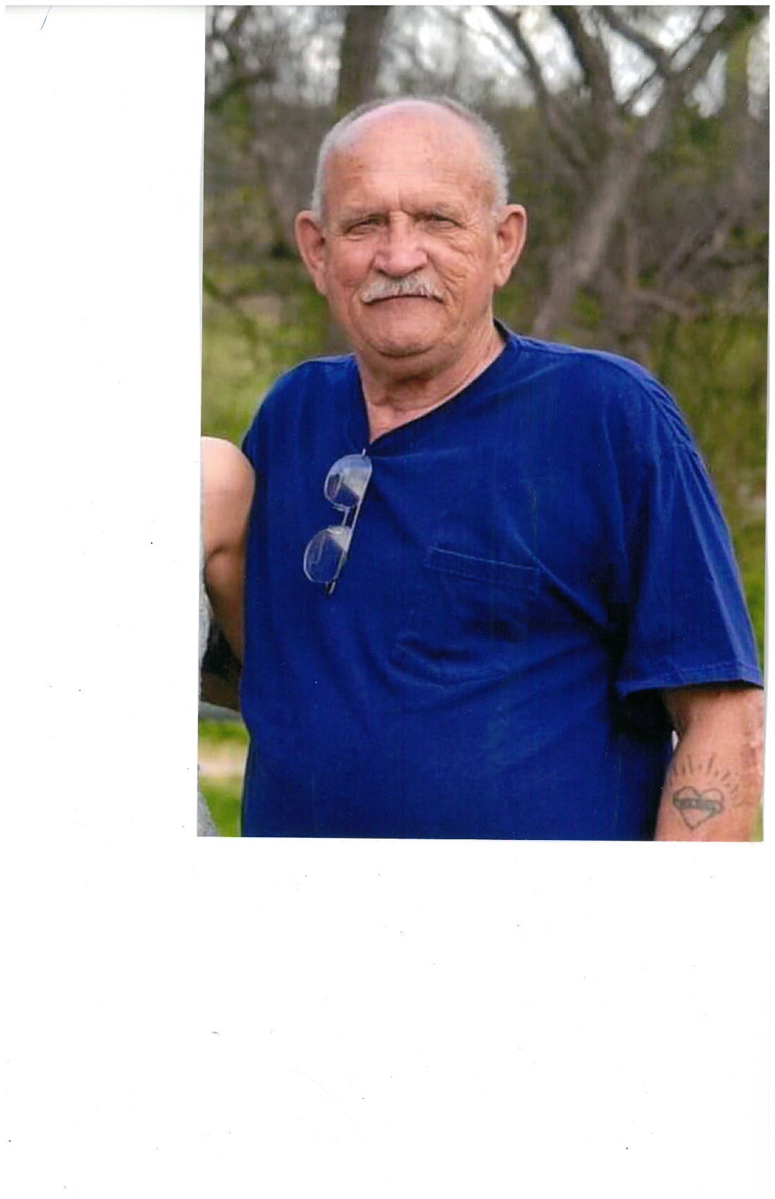 Obituario de Larry Russell Blevins