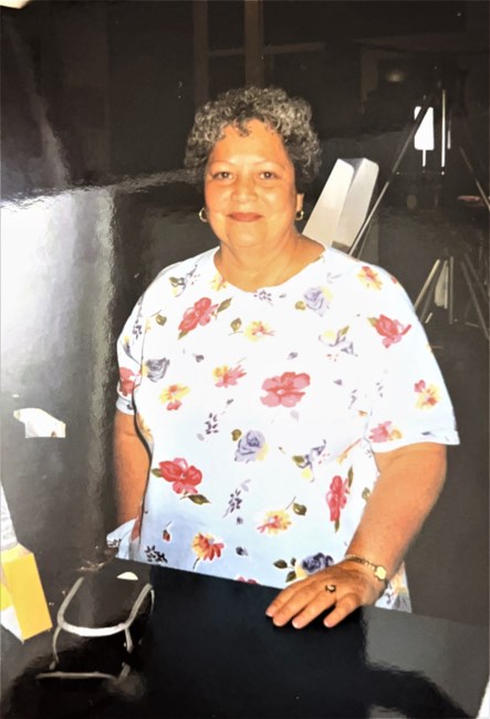 Obituary of Olga Alice Lara