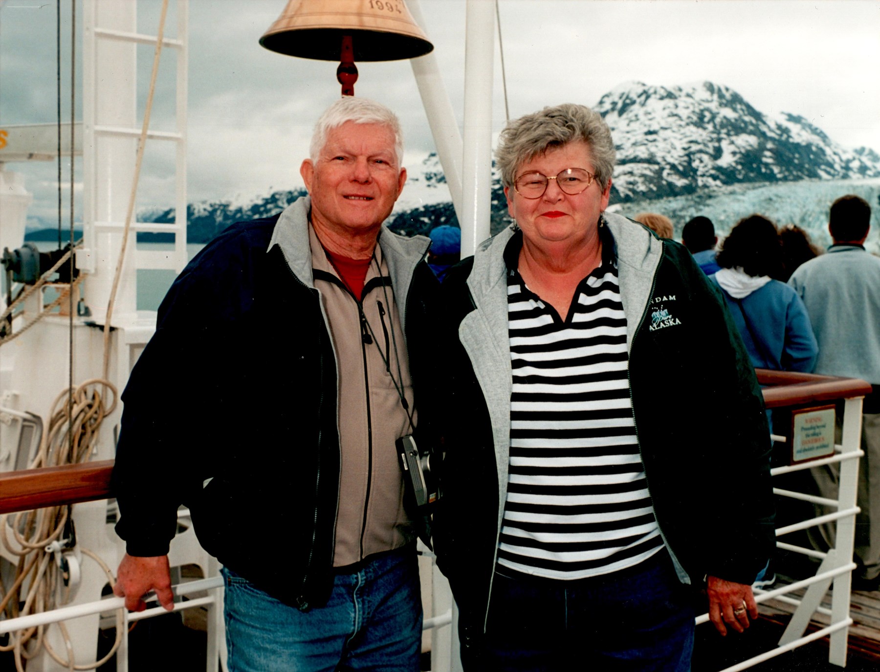 Obituario de Beverly Kitchens Edwards