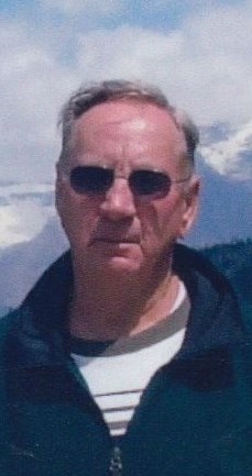 Obituario de Clarence Edward Mills