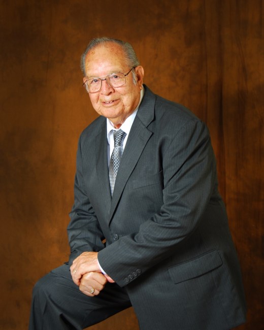 Obituary of Jose M Muñoz