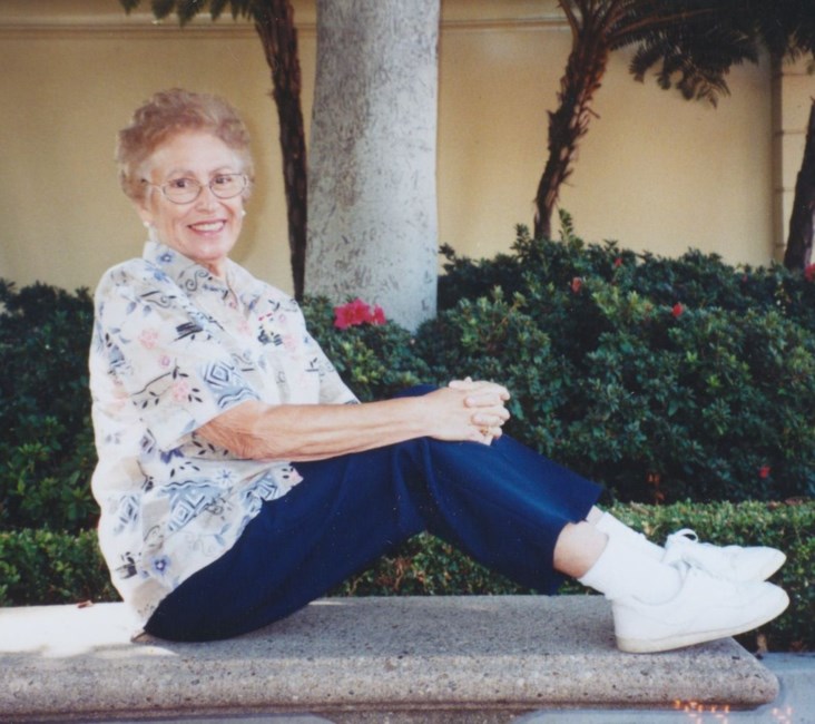 Obituary of Rosario Bloms