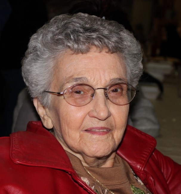 Obituary of Helen Naomi "Naomi" Whitfield