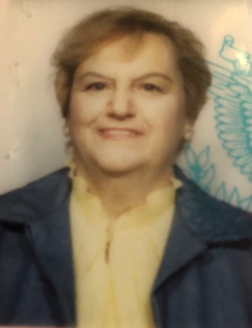 Obituary of Gloria Davneiro