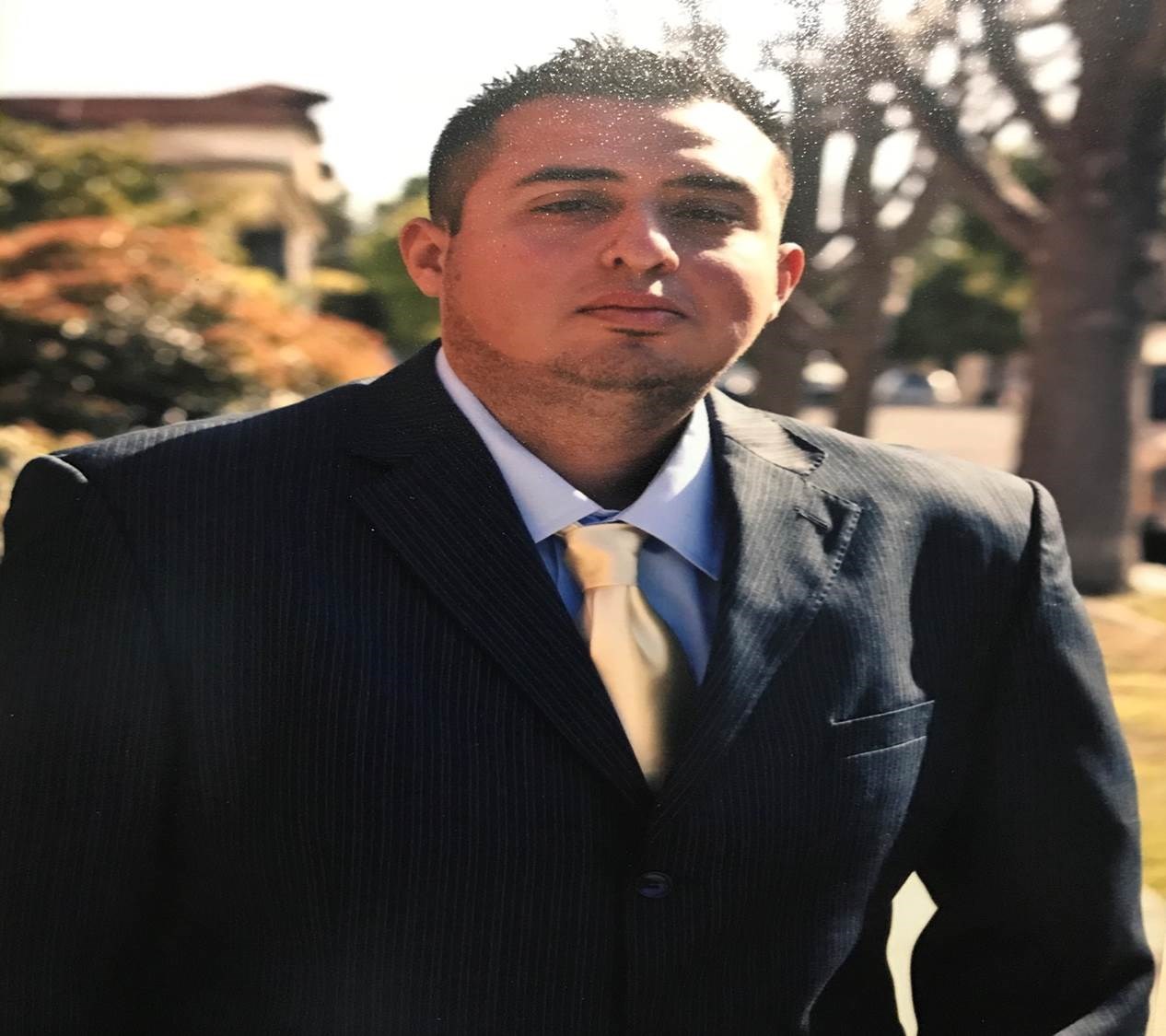 Robert Garcia Obituary Los Angeles, CA