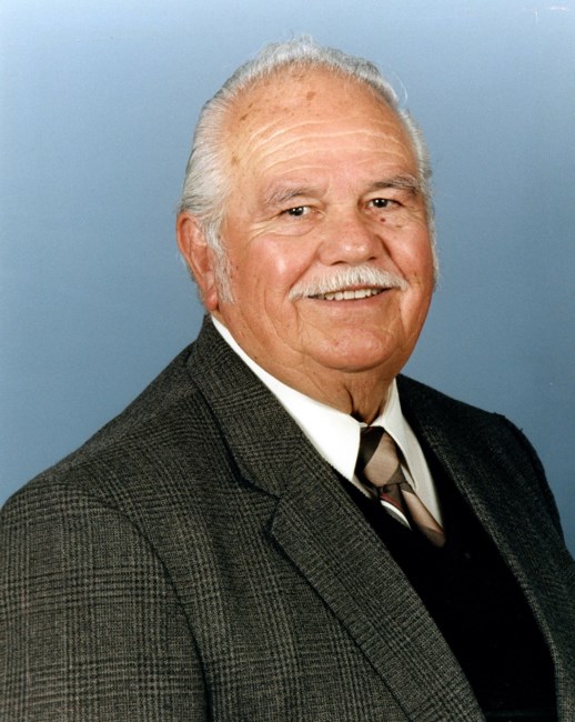 Obituary of Alberto Molina III