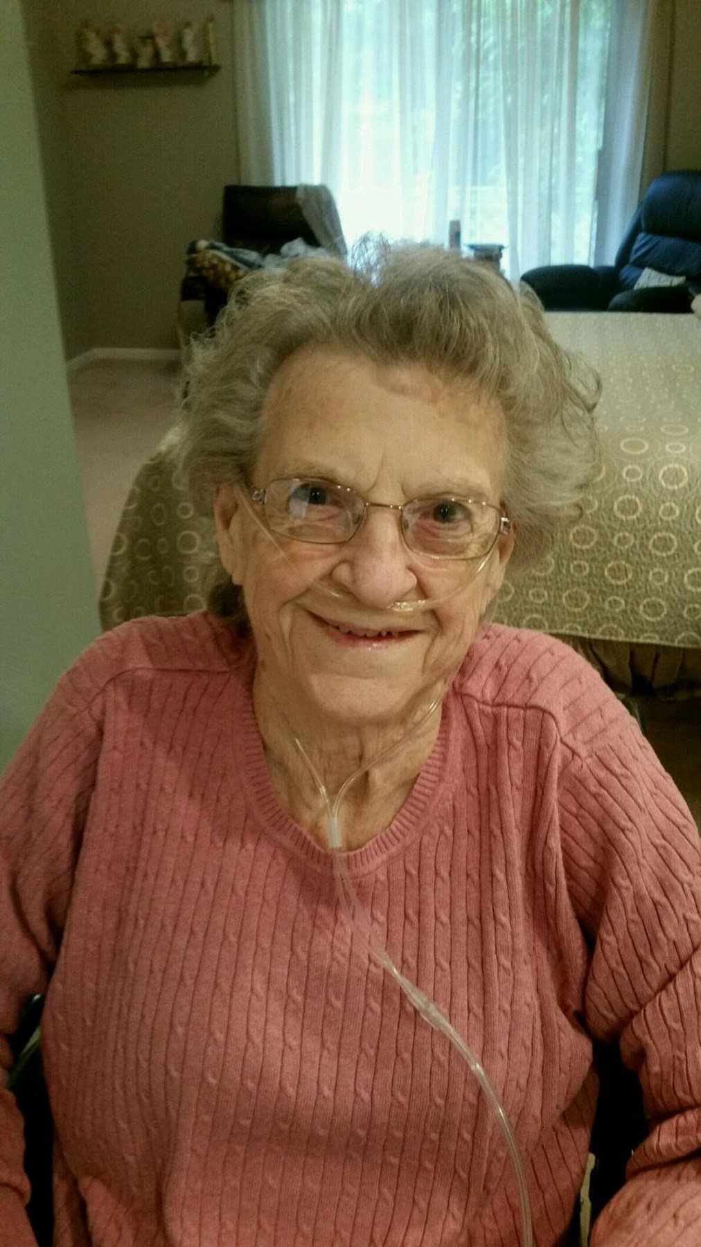 Avis de décès de Edna E. Hall