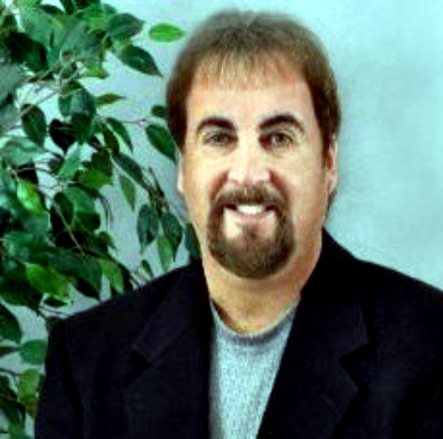 Obituary of Ted Lewis Hollingsworth