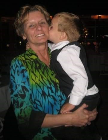 Obituary of Vivian Robin Kiernan