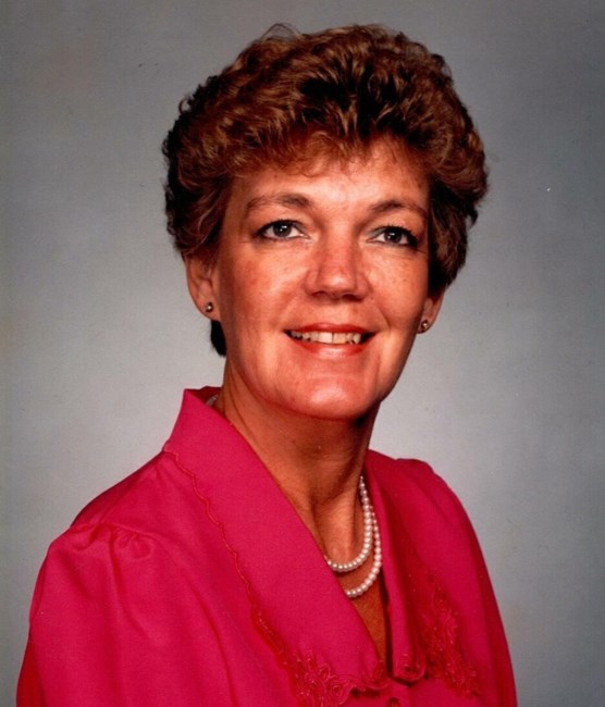 Obituary of Lucille H Robertson