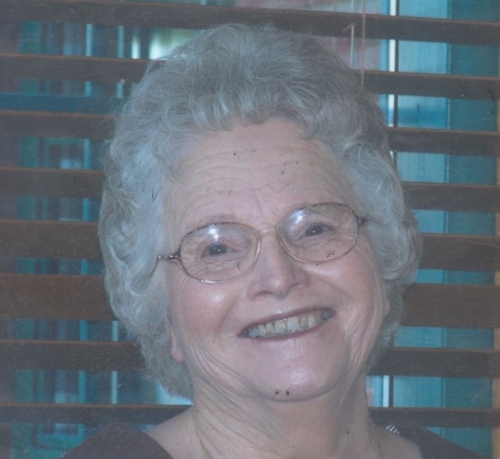 Obituary of Myrtis Louise Smith Sant