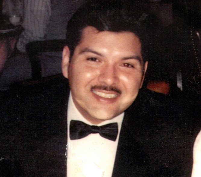 Obituario de Luis Antonio Villanueva
