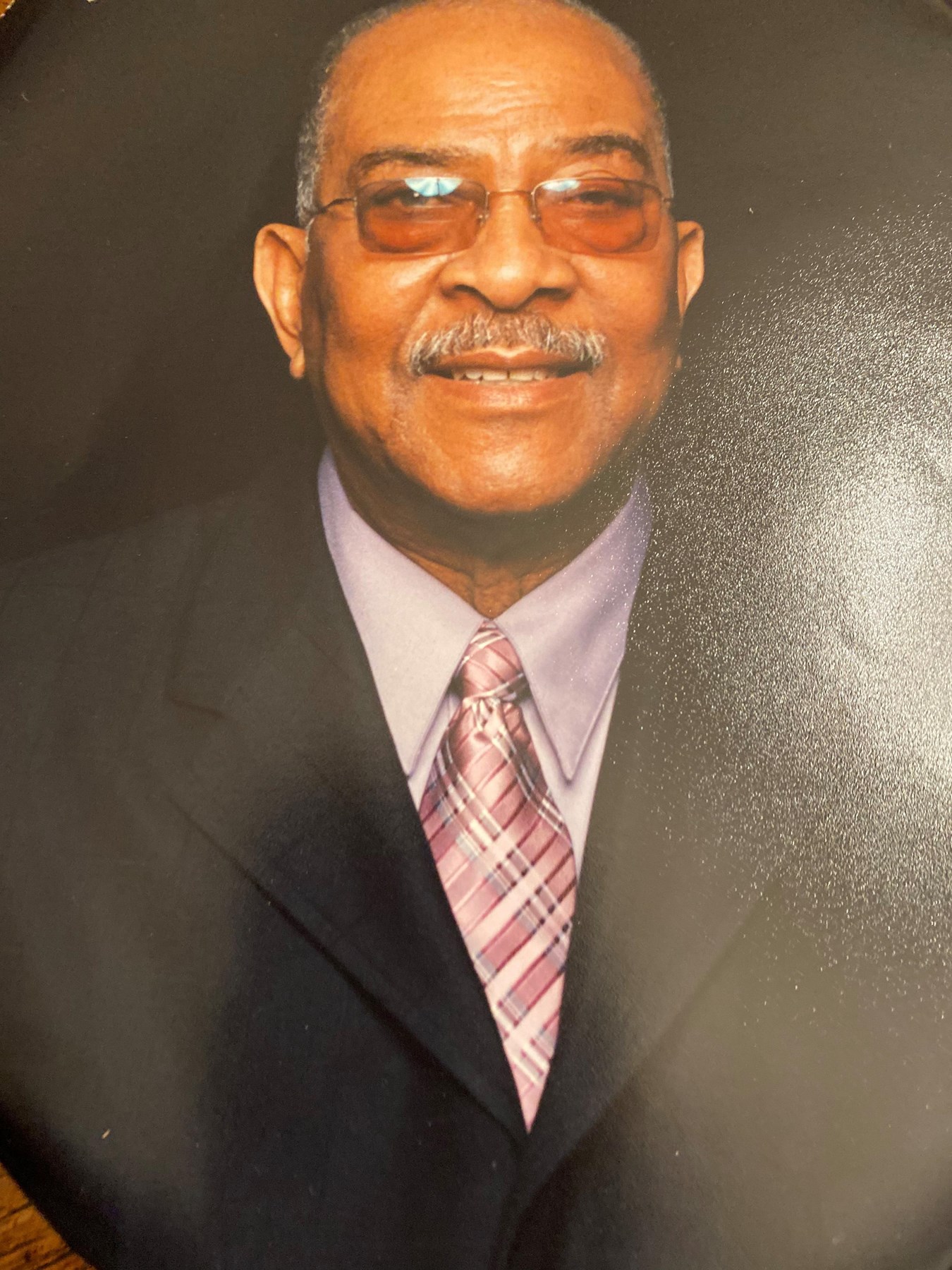 Obituary of Willie C Ealy