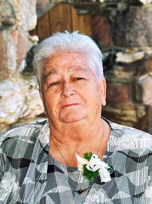 Obituario de Geraldine Sandra Holland