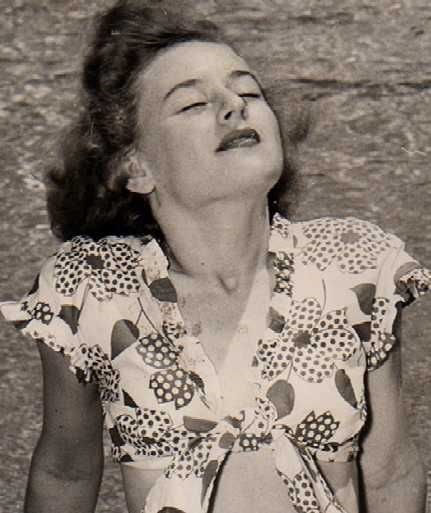 Obituario de Ruth Clifton Mathews