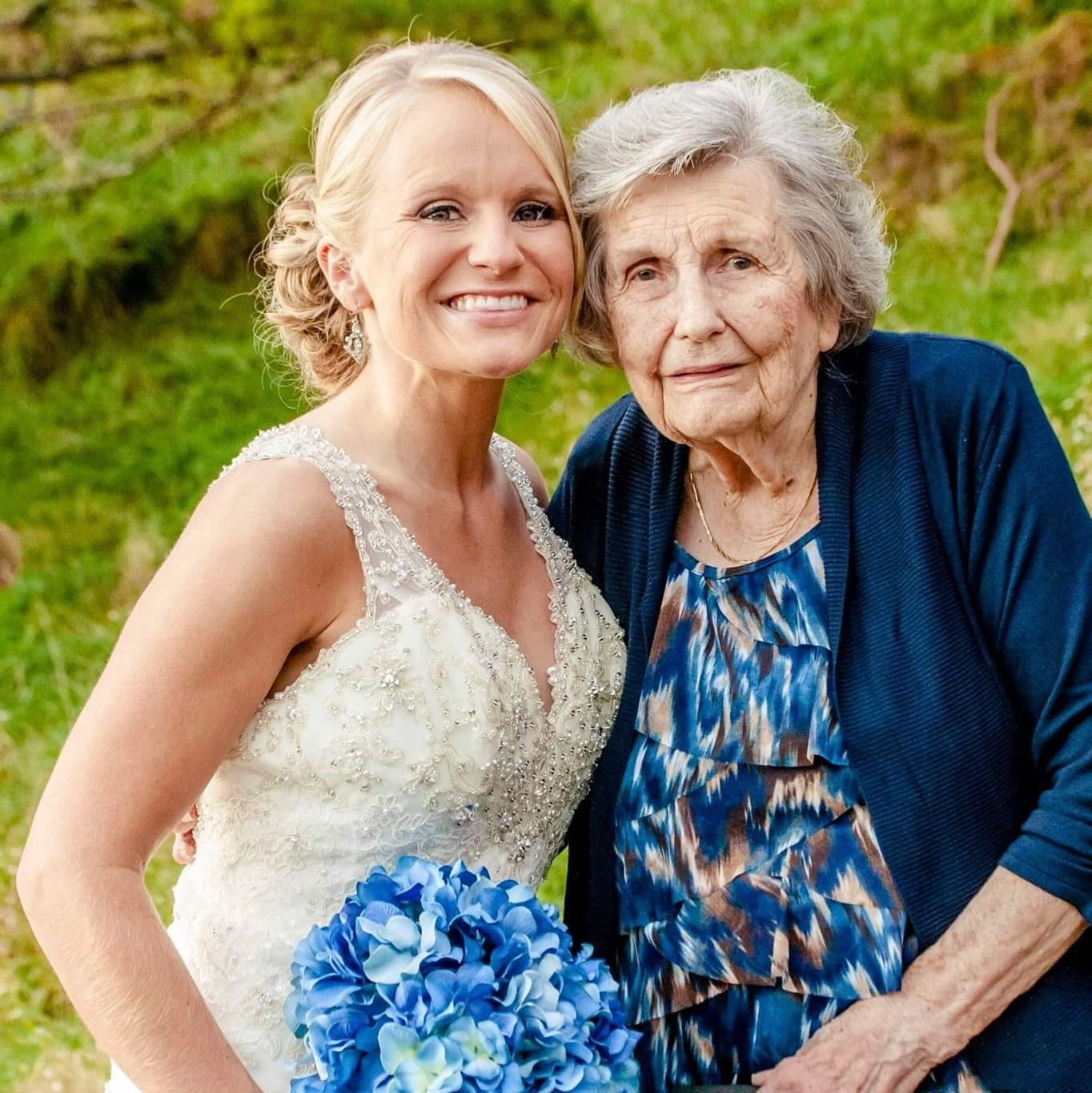 Obituary of Hazel Mae Collins