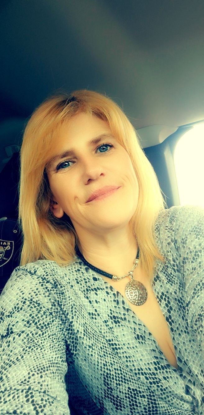 Obituary of Gail Lee Valencia