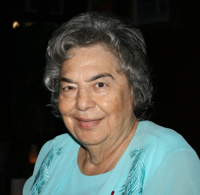 Obituary of "Evelyn" Carmela McAuliffe