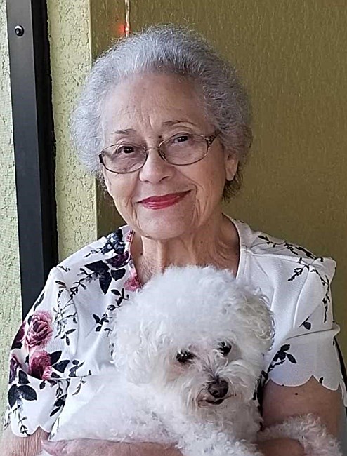 Obituary of Aida Monserrate Arcic