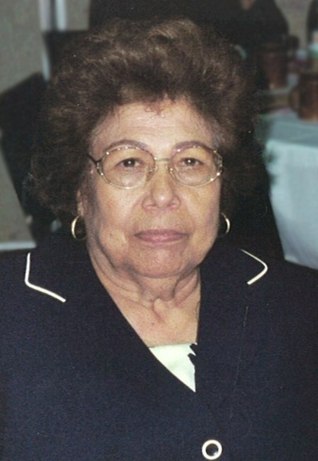 Obituary of Maria R Chaires