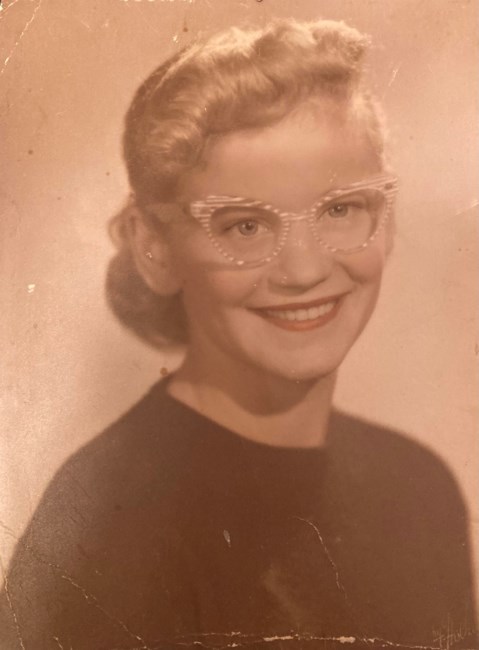 Obituary of Rose Dolores Nicklowicz