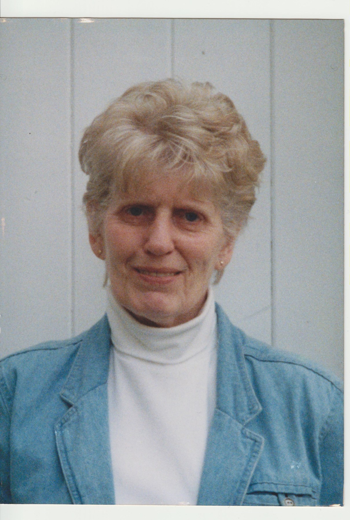 Obituary of Mildred Lois Nadeau
