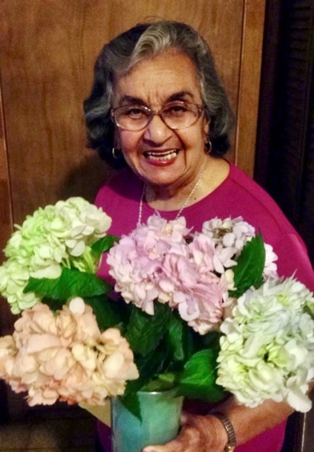 Obituary of Bella Lopez