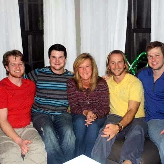 Obituary of Elizabeth Lynn Russell