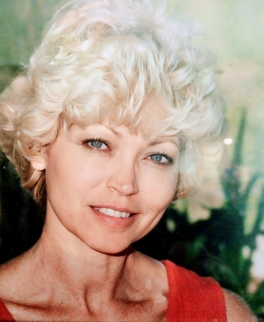 Obituary of Carol Louise Ross