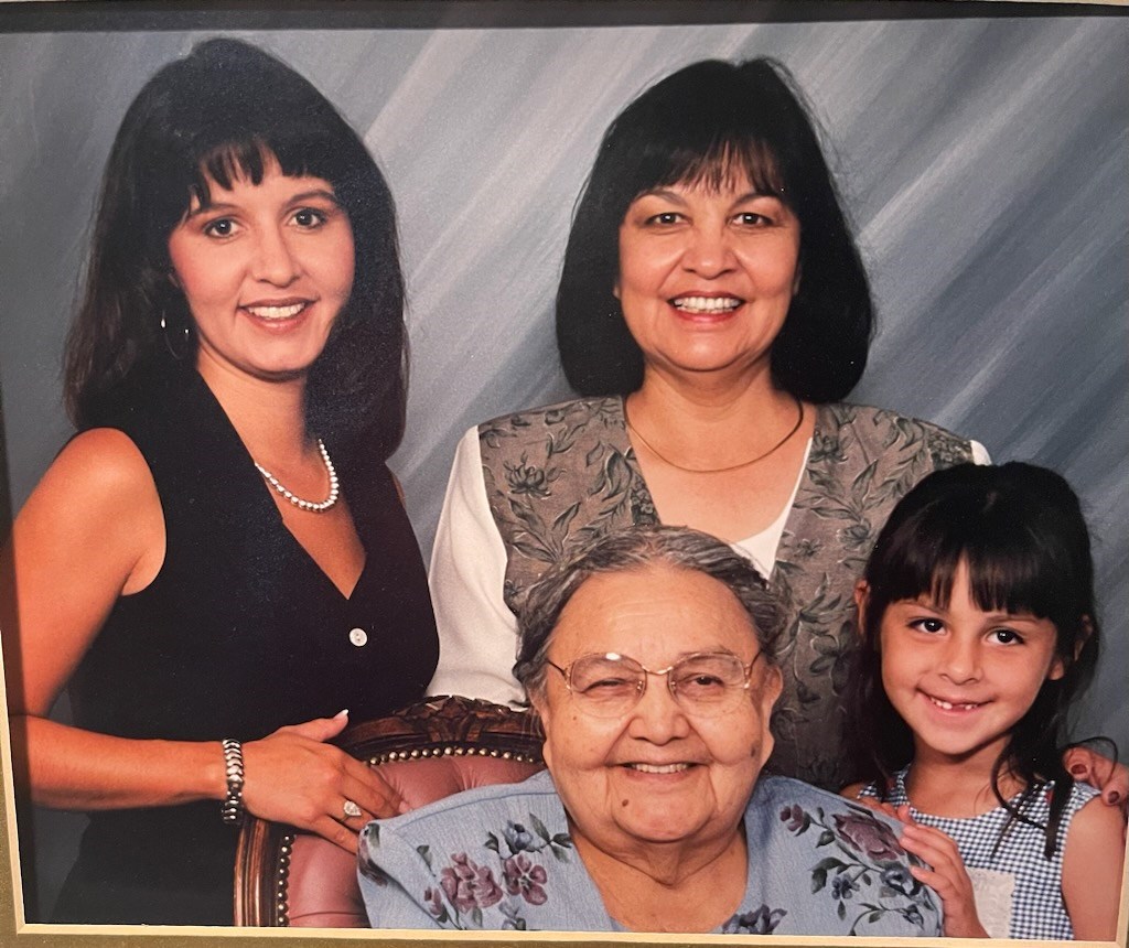 Obituary of Rosie Virginia Russell-Thomas