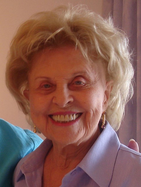 Obituary of Jacqueline Greer Aanenson