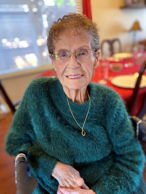 Obituary of Myrtle Lee DeWitt