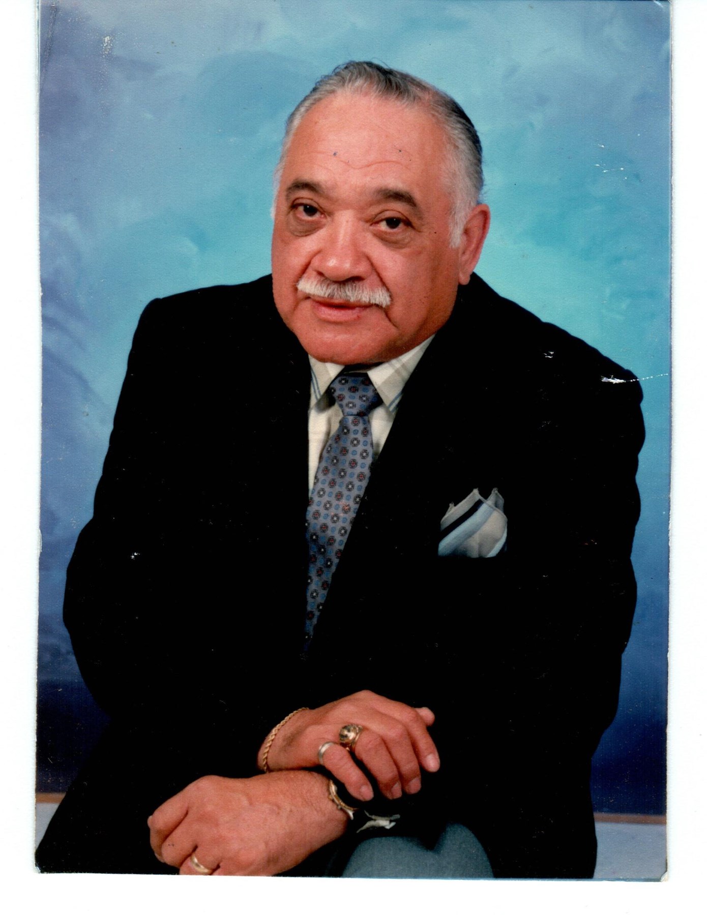 Obituary of Louis S. "Pancho Pistolas" Gutierrez Jr.