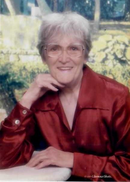 Obituary of Yvonne Estelle Barrett