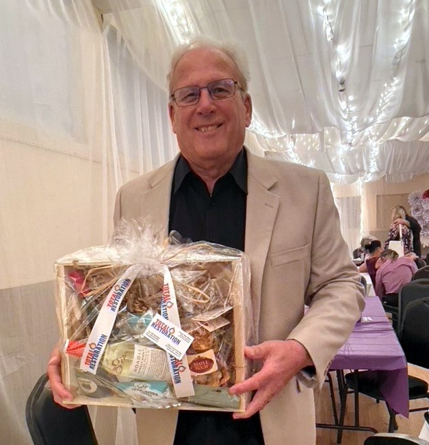 Obituary of Lawrence James Roy Oakley