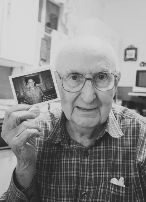 Obituary of Leon William Hayes