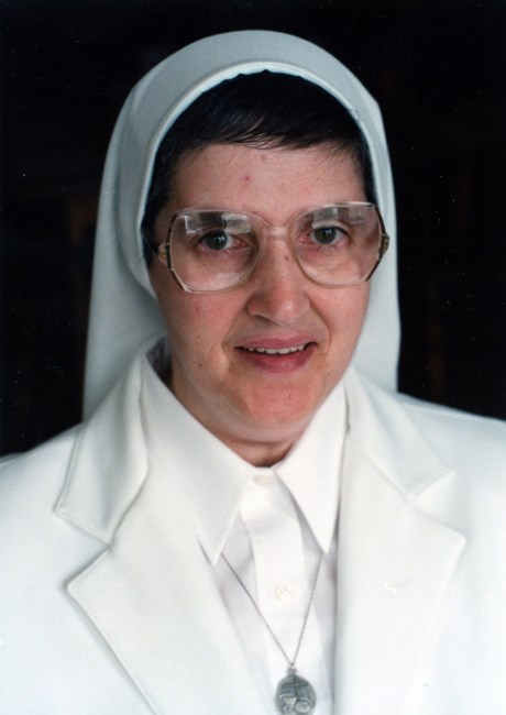 Obituary of Sr.  Rose Anna Ouellette, SSS