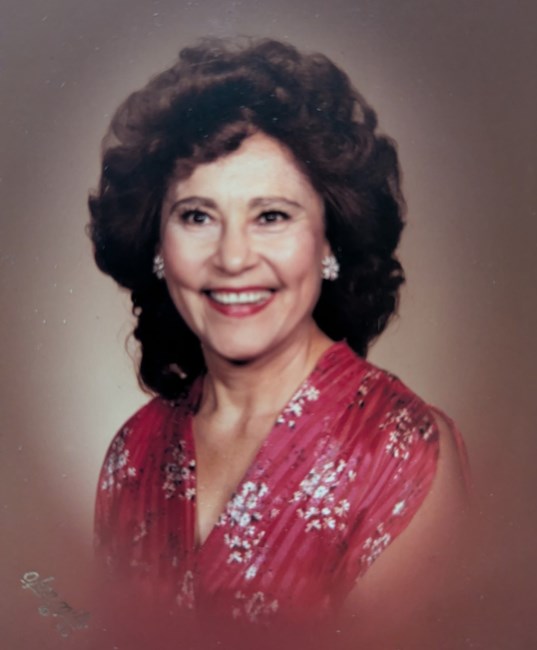 Obituary of Esperanza Thais